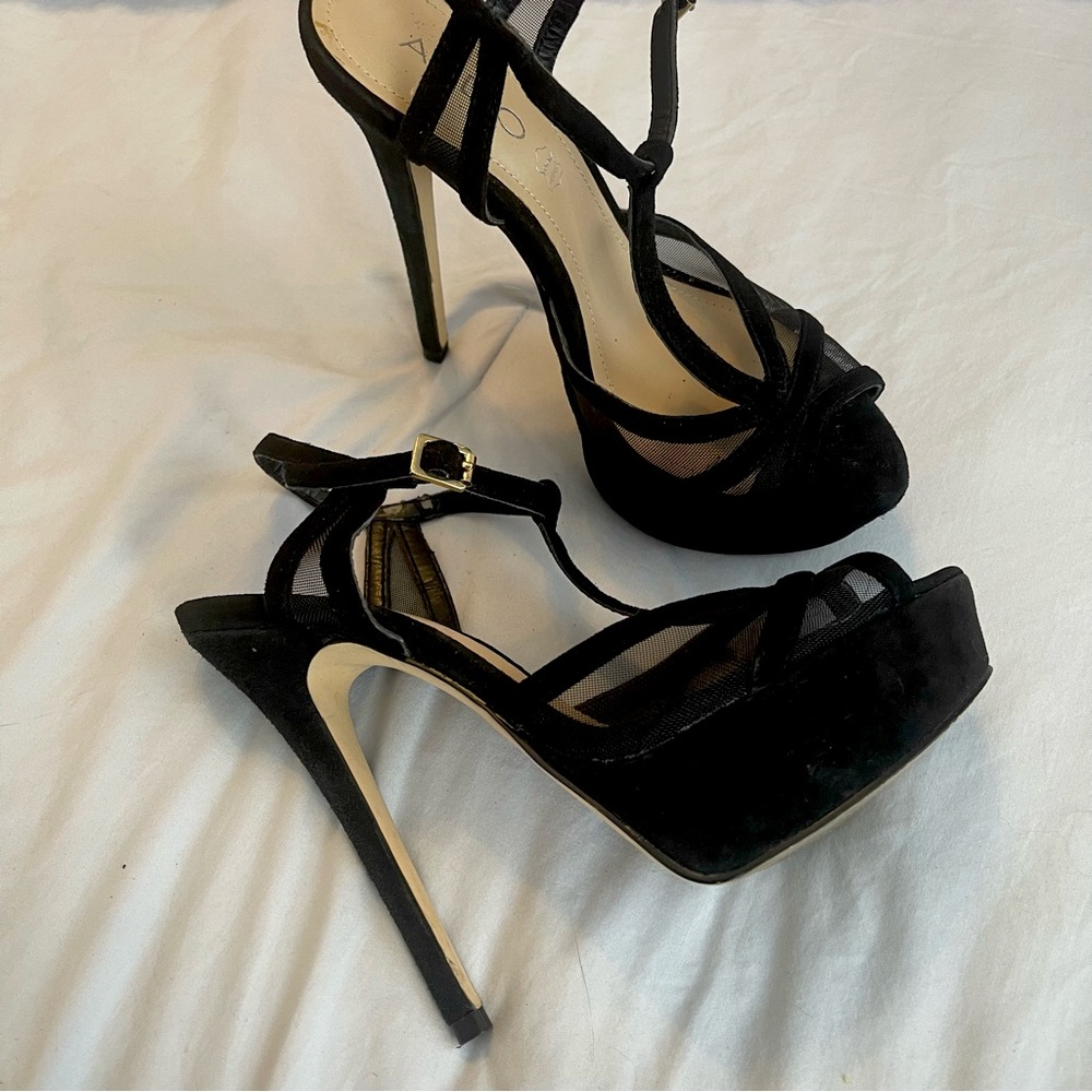 Aldo Sexy Strappy Stiletto Platform Heels Black Leather Suede and Mesh Size 7